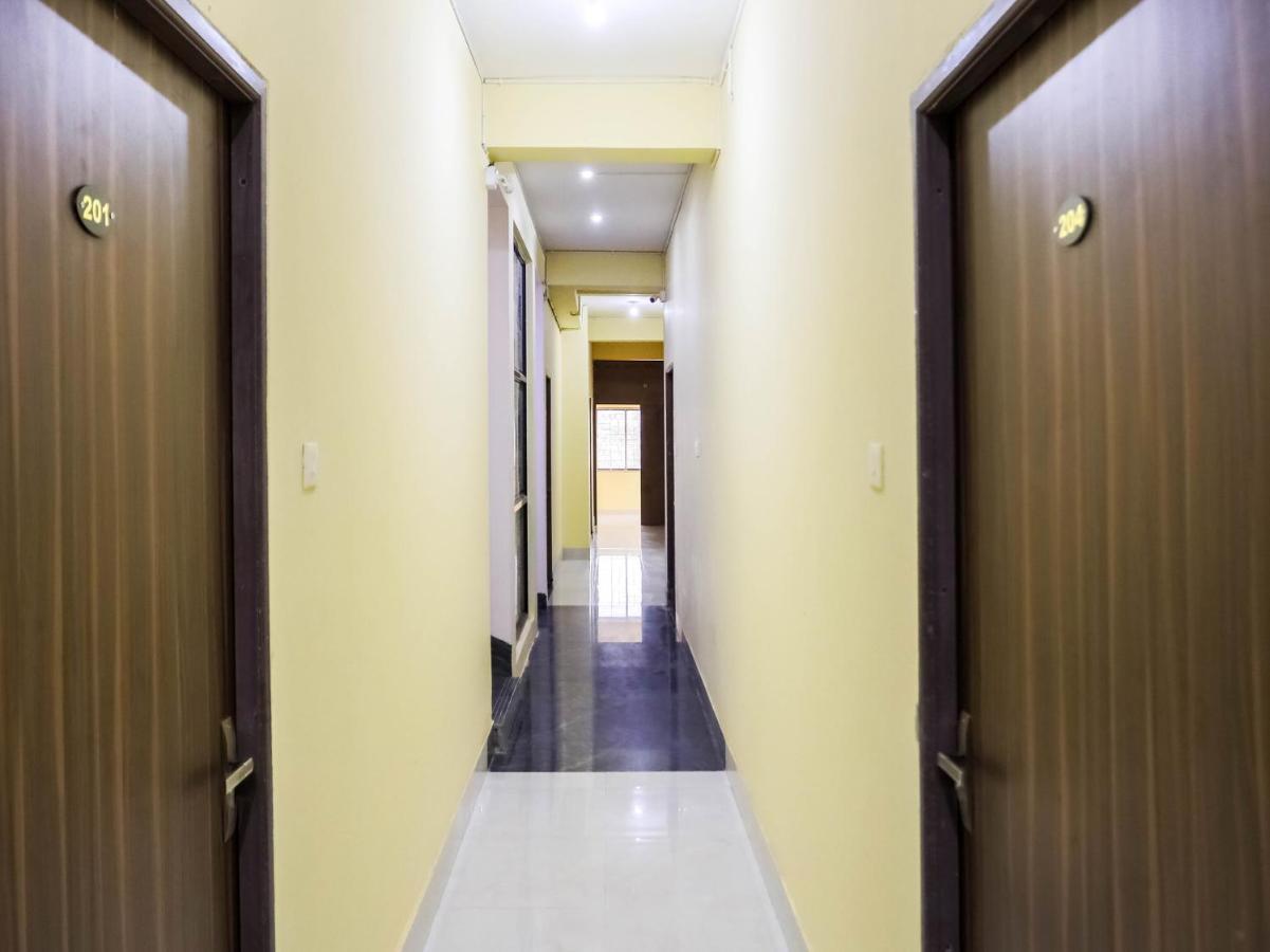 Flagship 76560 Hotel Vanss Bhubaneswar Exterior foto